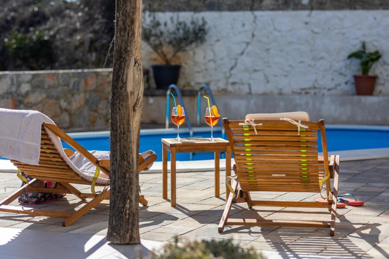 Villa Elm *